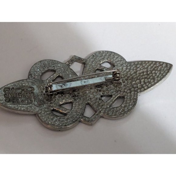 Vintage St. Justin Pewter Pin Brooch Celtic Bow Knots 3.5 in Long 1.5 in Wide - Picture 3 of 4